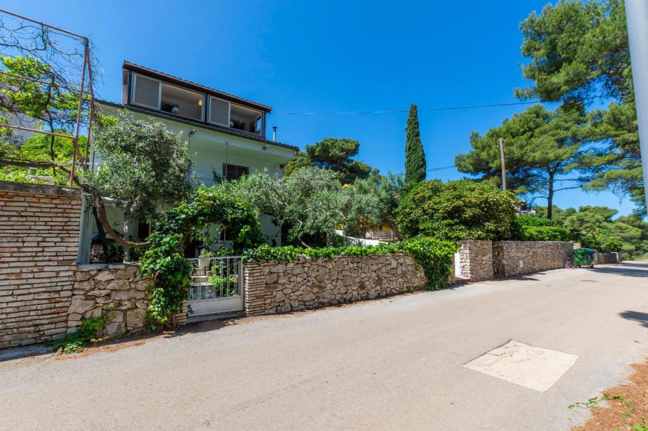 Janus Apartments Jelsa  Kültér fotó
