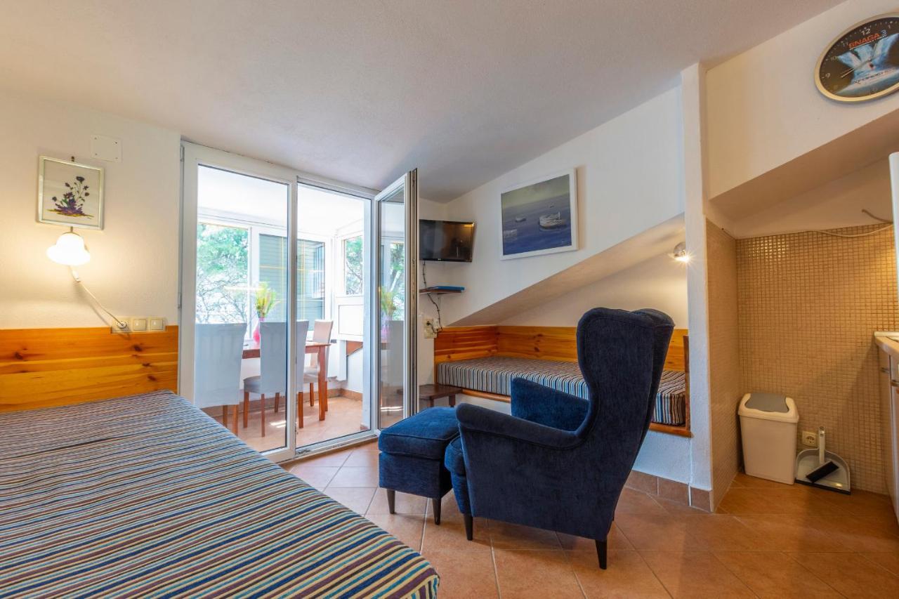 Janus Apartments Jelsa  Kültér fotó