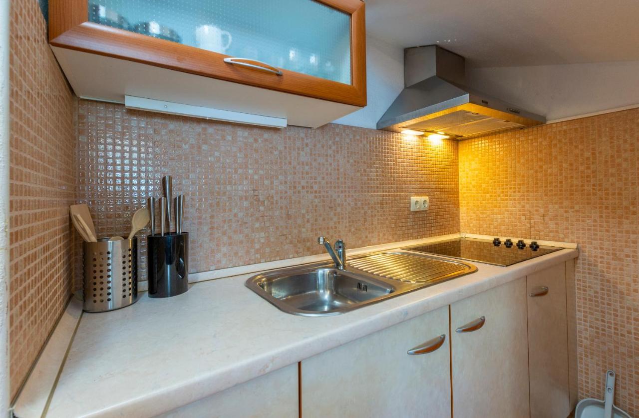 Janus Apartments Jelsa  Kültér fotó