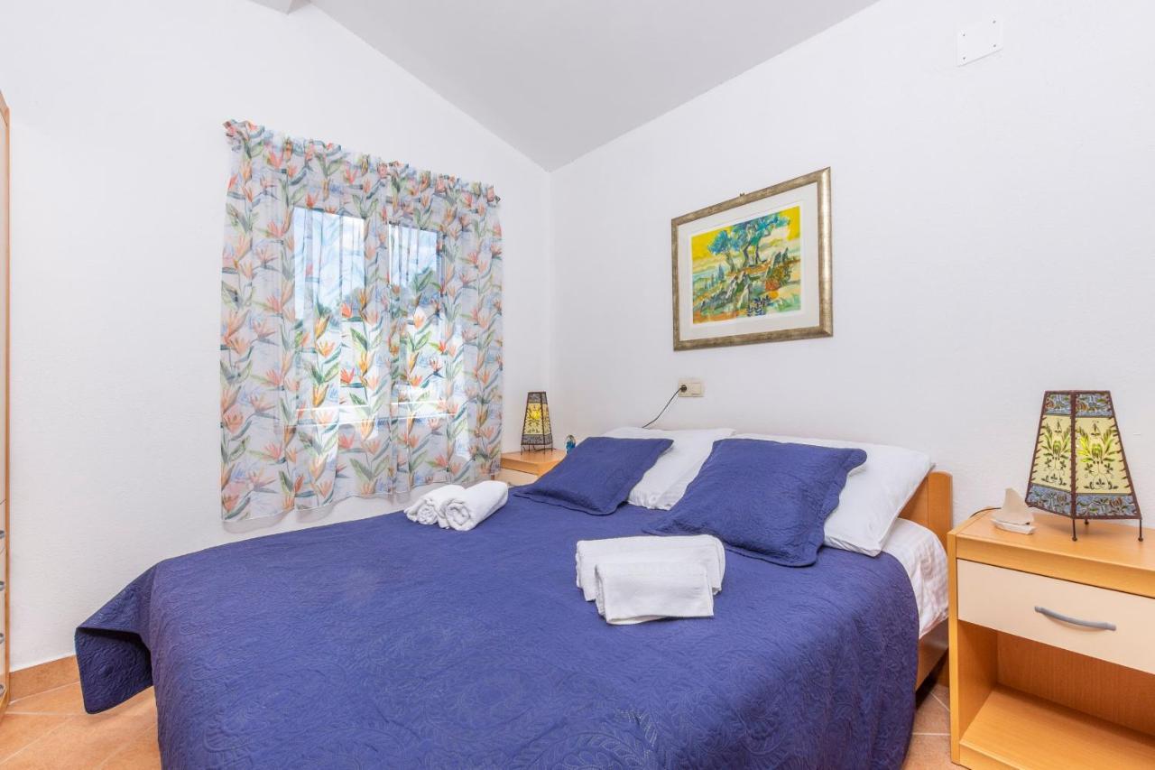 Janus Apartments Jelsa  Kültér fotó