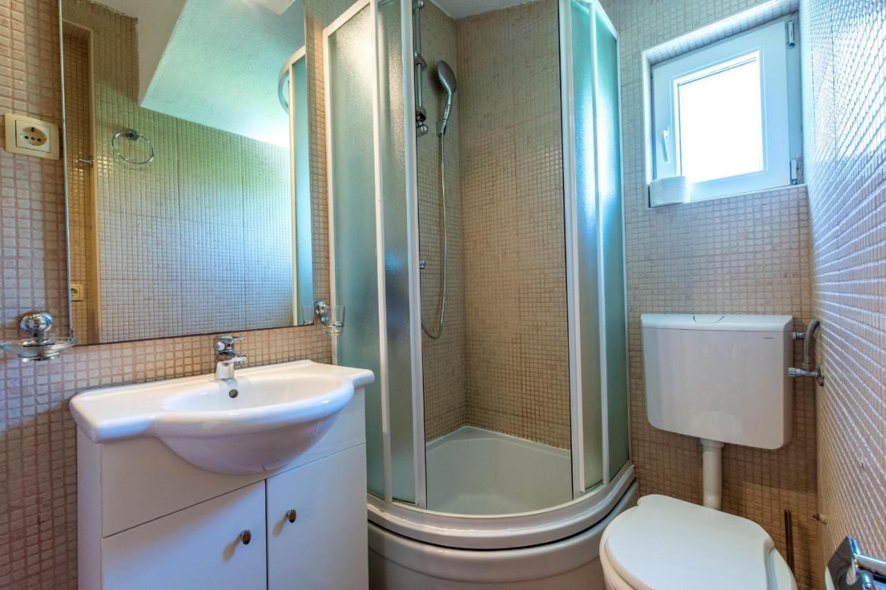 Janus Apartments Jelsa  Kültér fotó