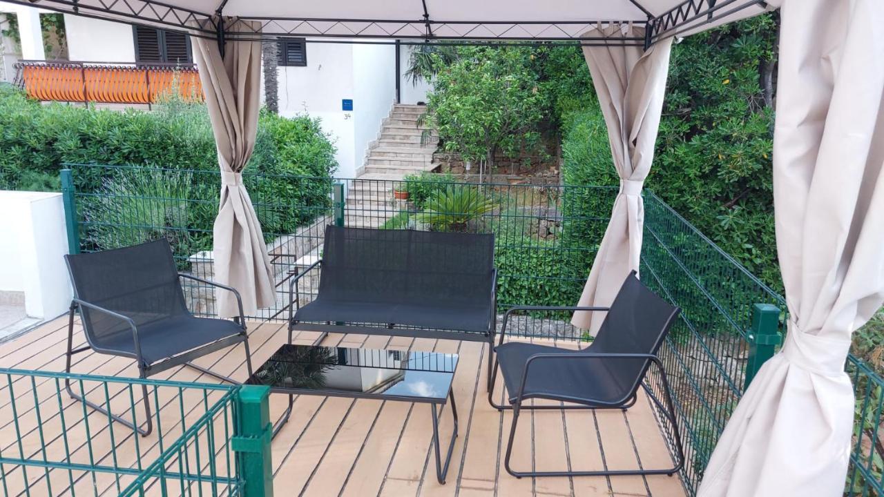 Janus Apartments Jelsa  Kültér fotó